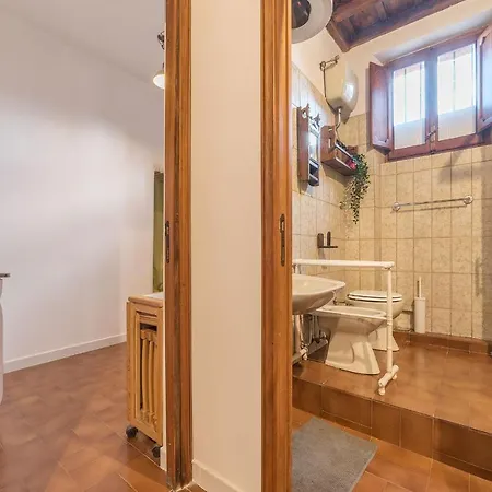 Апартаменты Guesthost - Montecitorio & Pantheon Stylish Flat