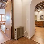 Guesthost - Montecitorio & Pantheon Stylish Flat Διαμέρισμα *