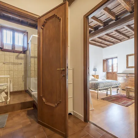 Guesthost - Montecitorio & Pantheon Stylish Flat